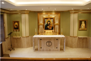 Classic Travertine and Carrara White Marble Chappel Design