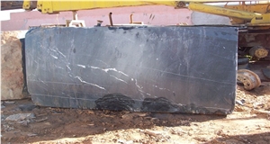 Noir Veine - Noir Du Maroc Marble Blocks