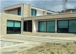 Amarelo Alpendurada Granite Sawn Cut Facade, Yellow Granite Building Walls