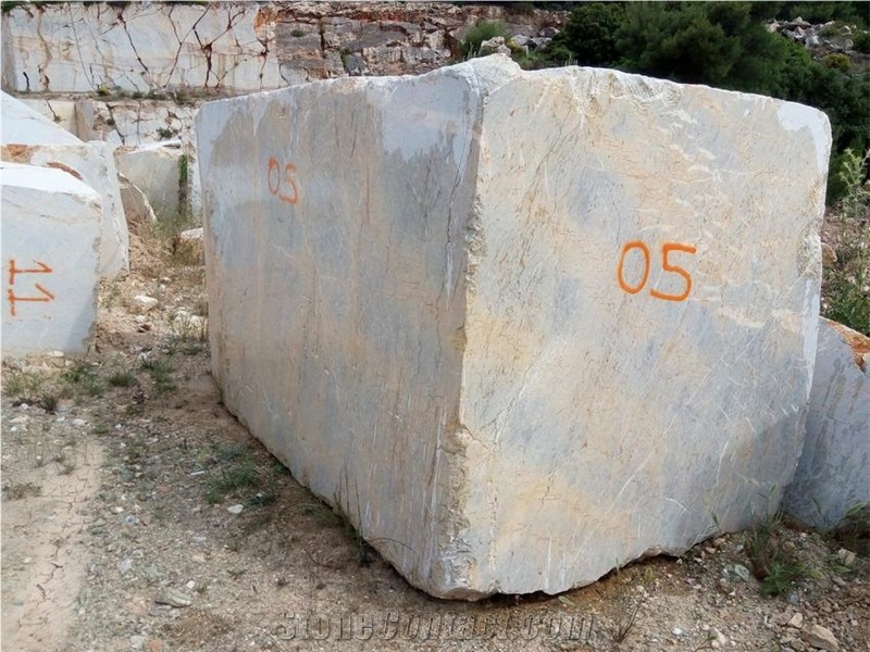 Mykalissos Golden River Marble Blocks