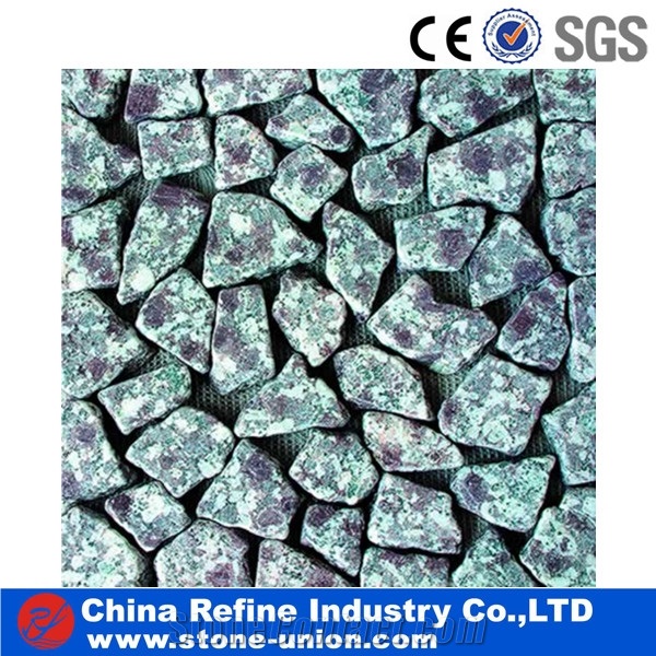 Pebble Stone Wholesale in China,Different Sizes Polished Pebble River Stone for Decoration in Landscaping ,Garden , Walkway