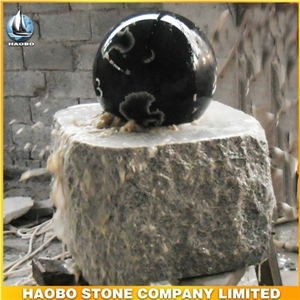 China Factory Direct Black Granite Rolling Sphere Carved the Word Map, Natural Stone Base Split, Garden Fountains