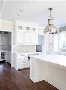 Beautiful and Durable Quartz Kitchen Countertop Easy-To-Clean and Resistant to Stains,Heat and Scratches