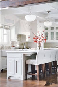 Quartz Stone Surfaces Countertops and Kitchen Island Tops with High Gloss and Hardness