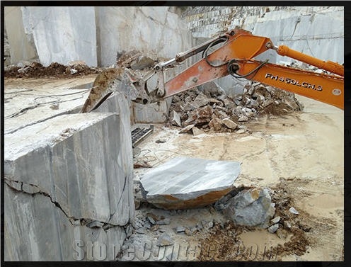 Mura Light Marble Blocks