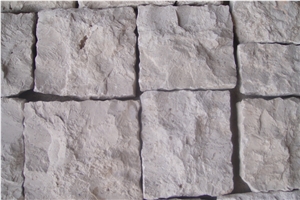 White Limestone Tumbled Loose Field Stone, Cultured Stone Stacked Wall Cladding