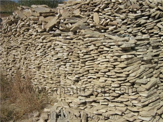 Yellow Quartzite Random Flagstones/ Paving Stone Landscape Quartzite Yellow/Natural Stone Irregular Flagstone Patio/Crazy Paving Stone Irregular Shapes Natural Stone Slate for Floor Paving
