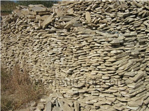 Yellow Quartzite Random Flagstones/ Paving Stone Landscape Quartzite Yellow/Natural Stone Irregular Flagstone Patio/Crazy Paving Stone Irregular Shapes Natural Stone Slate for Floor Paving