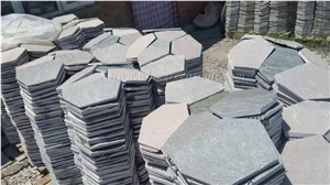 Hot Sale High Quality Wooden Yellow Slate Irregular Shape Flagstone Pavers/Random Flagstone/Meshed Paver Stone for Floor & Wall Cladding Pavers, Winggreen Stone