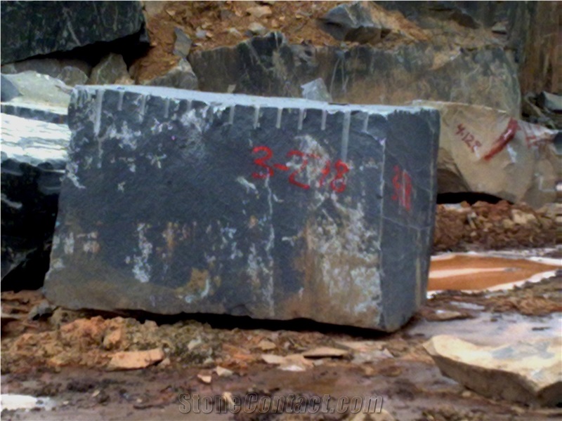 Onega Black Granite Blocks