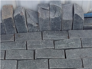 Aged Rustic Slate Pavers and Curbs Throughout Sawn, Gross End, Ardoise Anjou Noyant Slate, Black Slae Cube Stone & Pavers Aged Rustic Slate Pavers and Curbs Throughout Sawn, Gross End, Ardoise Anjou Noyant Slate, Black Slae Cube Stone & Pavers