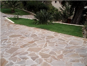 Opus Incertum, Gneiss Du Caroux Flagstone Walkway, Beige Gneiss Flagstone Opus Incertum, Gneiss Du Caroux Flagstone Walkway, Beige Gneiss Flagstone