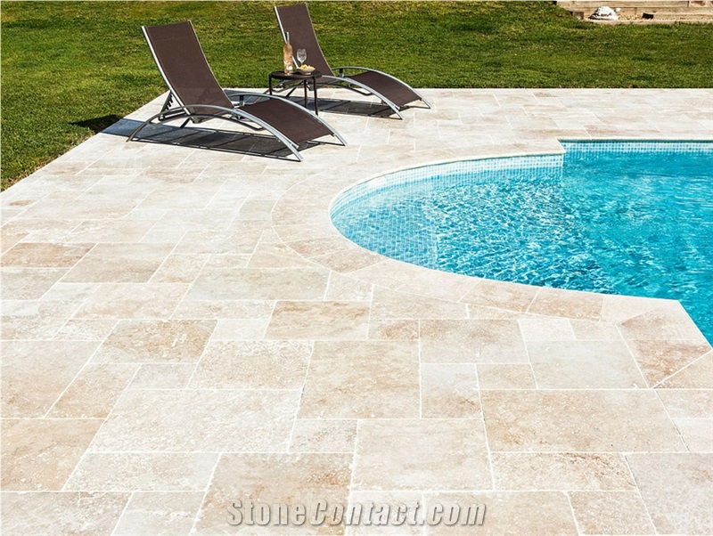 Travertine Nuance Opus Romano Pattern Swimming Pool Terrace, Beige Travertine Pool Coping