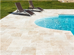 Travertine Nuance Opus Romano Pattern Swimming Pool Terrace, Beige Travertine Pool Coping