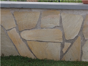 Bargiolina Giallo Quartzite Flagstone Garden Wall