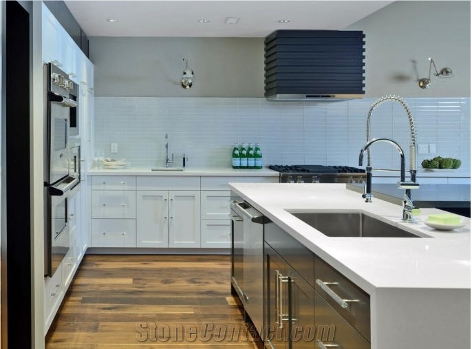 Solid Surface Kitchen Countertops