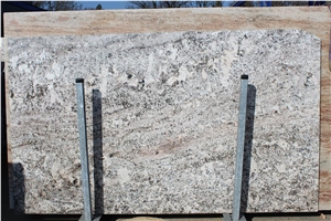 White Torrincino Slabs, White Torroncino Granite White Torrincino Slabs, White Torroncino Granite