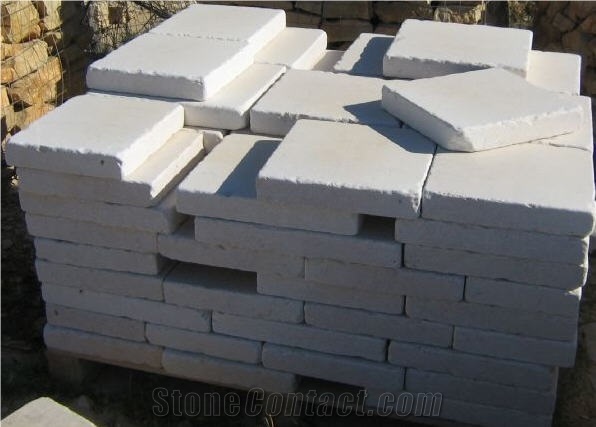 Biancone Apricena Tumbled Exterior Pavers