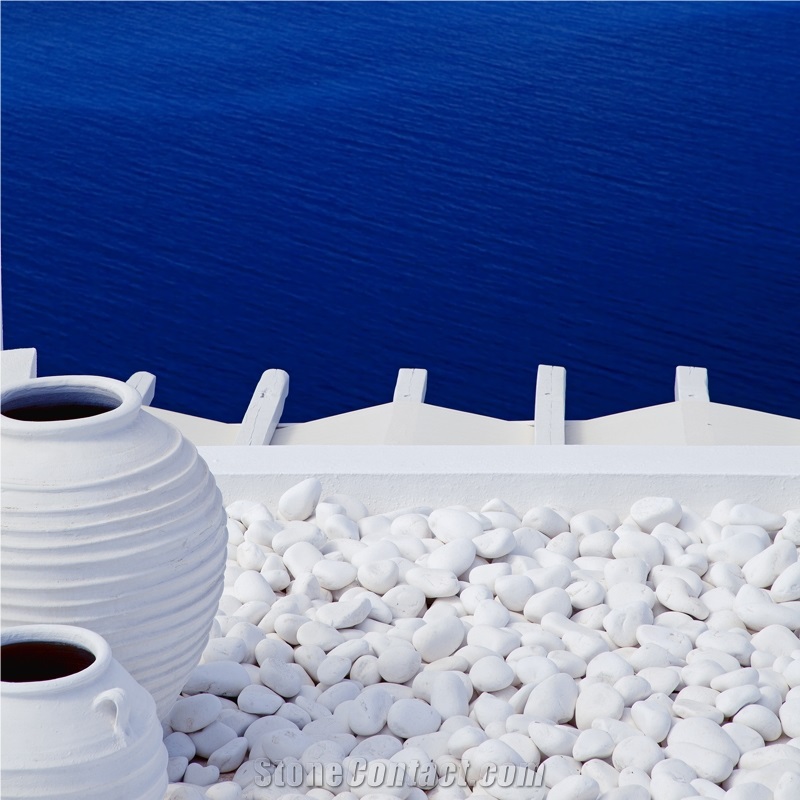 Snow White Pebbles