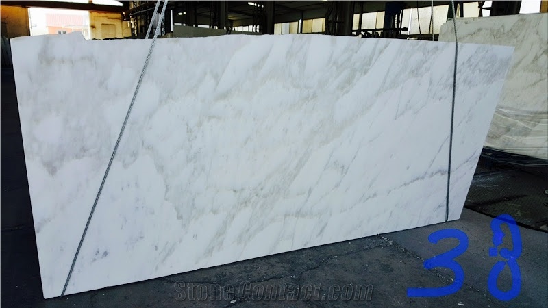 Calacatta Crema Marble Slabs