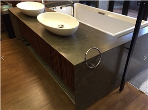 Cohiba Limestone Honed Bath+Vanity Console