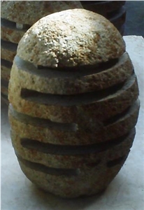 River Stone Garden Lamp