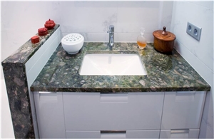 Verde Marinace Bathroom Top
