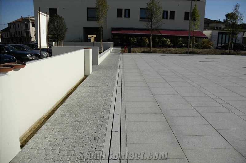 Granit Silver Walkway Pavement Slabs