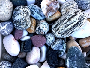 River Pebbles and Tumbled Stones, Gravels