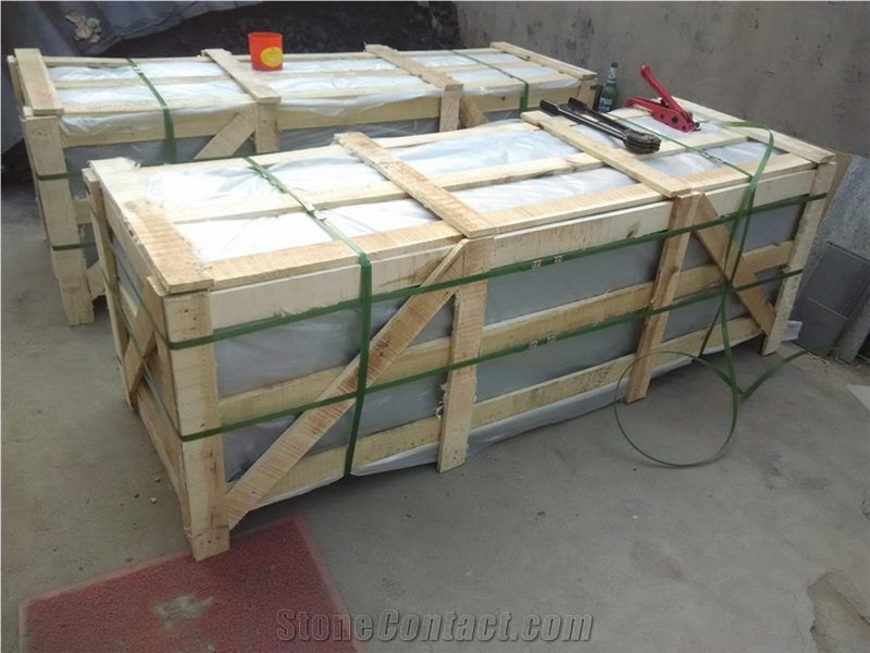 China Absolute Black Countertop Factory Price, Black Granite Countertop