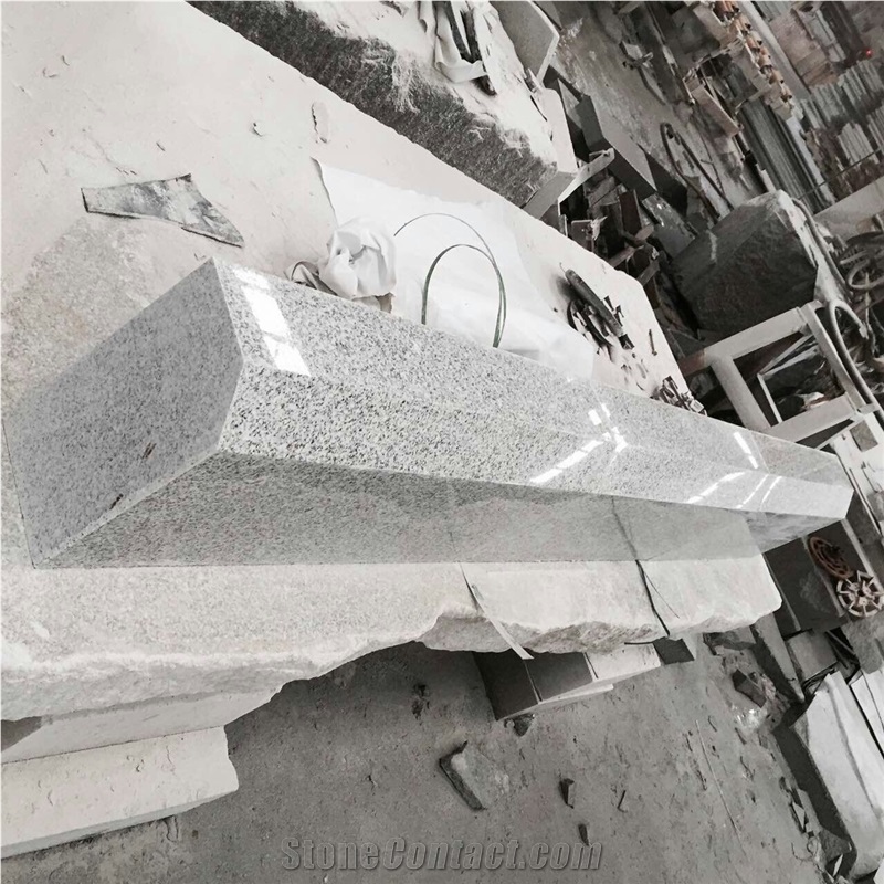 China Cheap Popular Light Grey G602 Bianco Crystal Granite Side Stone, Polished Surface Kerbstone with Bevel Edge, Road Curbstone, Natural Building Stone Outdoor, Factory Wholesale Good Price, Quarry
