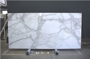 Calacatta Borghini Marble Slabs