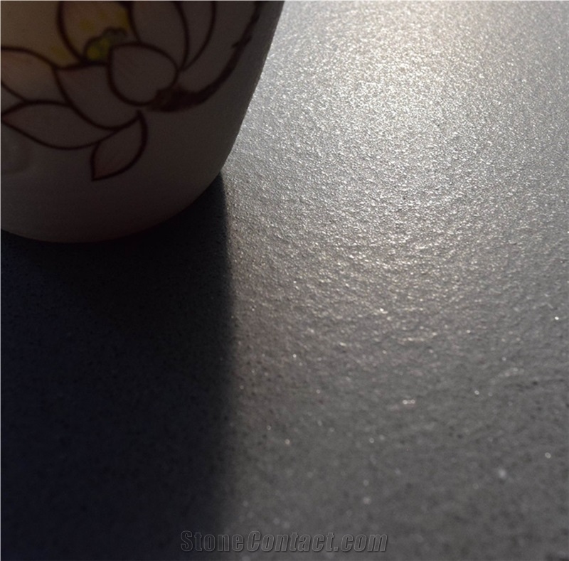 Black Rock Surface Quartz Stone Kitchen Countertop and Bench Top with Eased Edge Profile Resistant to Stains,Heat and Scratches