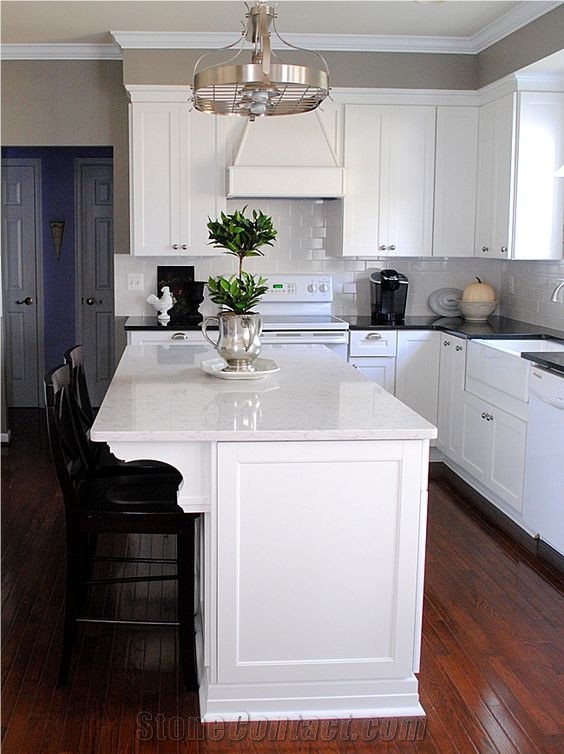 Bst Marble Like Quartz Stone Slab for Pre-Fabricated Kitchen Tops Customized Countertop with Stylish Performance Of Veined Movement and Pattern