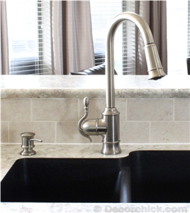 Enviroment-Friendly&Safety Quartz Stone Pre-Fabricated Tops Customized Kitchen Countertop Shapes with Various Edge Profiles