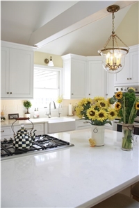 Quartz Stone Slab for Pre-Fabricated Tops Kitchen Island Top,Bench Top and Countertop Thickness 2cm or 3cm with High Gloss and Hardness Standard Slab Sizes 3000*1400mm and 3200*1600mm