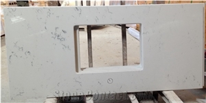 Carrara White Veined Quartz Stone Surfaces Kitchen Countertops with High Gloss and Hardness