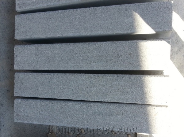 Padang Dark G654 Granite Kerbstone, Road Stone
