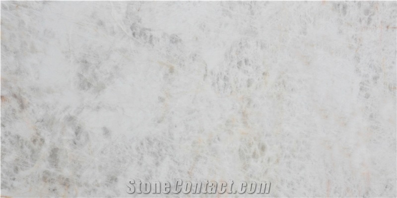 Tahiti Quartzito Slabs