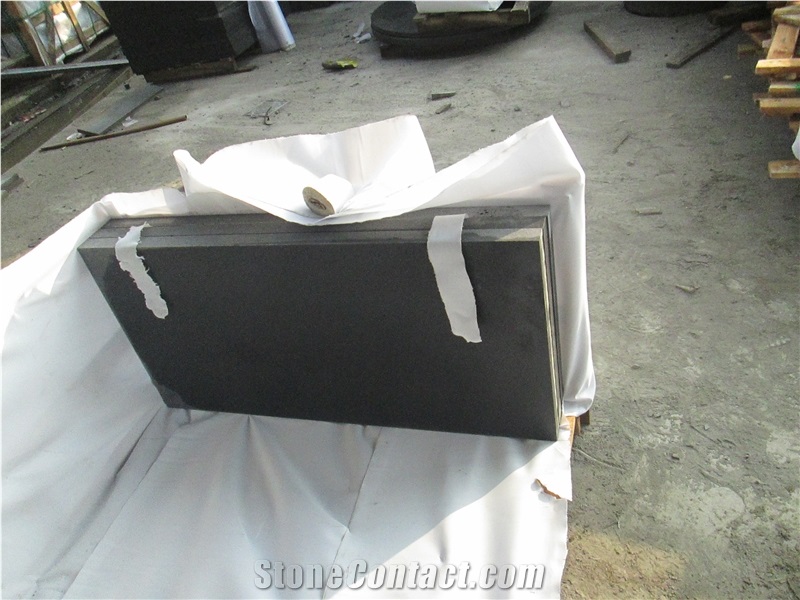 Hainan Black Basalt Slabs & Tiles, China Black Basalt Stone, Black Andesite Stone Tile Lava Stone Tiles