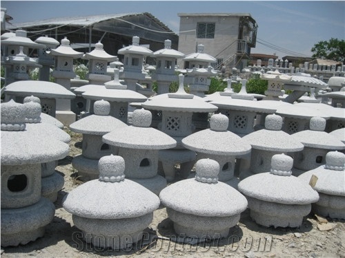 China Grey G603 Granite Sculptured Japanese Lanterns / Landscaping Stone