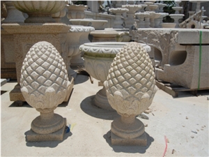 G682 Sunset Gold Granite Exterior Handcarved Sculptures /China Rust Granite Animal Landscape Sculptures