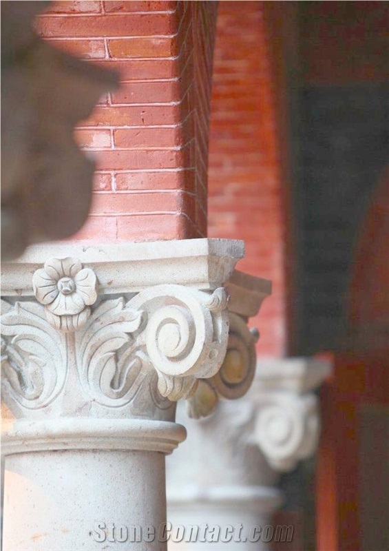 White Limestone Pedestal Columns/ Sculptured Columns