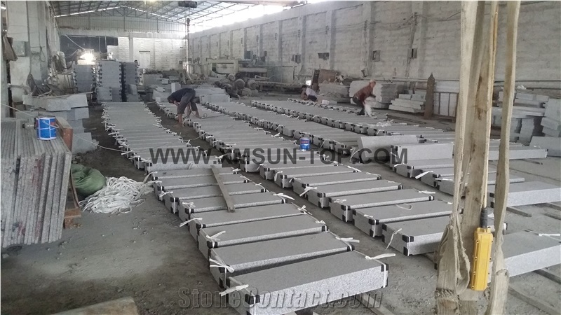 G603 Granite Kerbstone/Crystal Grey Curbstone/China Grey Side Stone/Padang White Granite/Bianco Amoy Road Stone