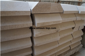 G682 Granite Kerbstones/Yellow Curbstone/Side Stone/Granite Road Stone/Rusty Yellow Kerbs/Giallo Rusty Curbs/Padang Amarillo/Golden Cristal/Golden Peach/Golden Sand