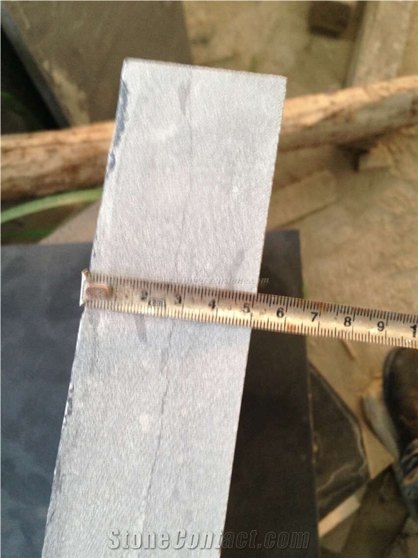 Special and Strong Package, with Corner Protector and Edge Protector, China Black Blue Limestone Tiles for Floor Covering, China Black Bluestone Tiles, Xiamen Winggreen Manufacturer