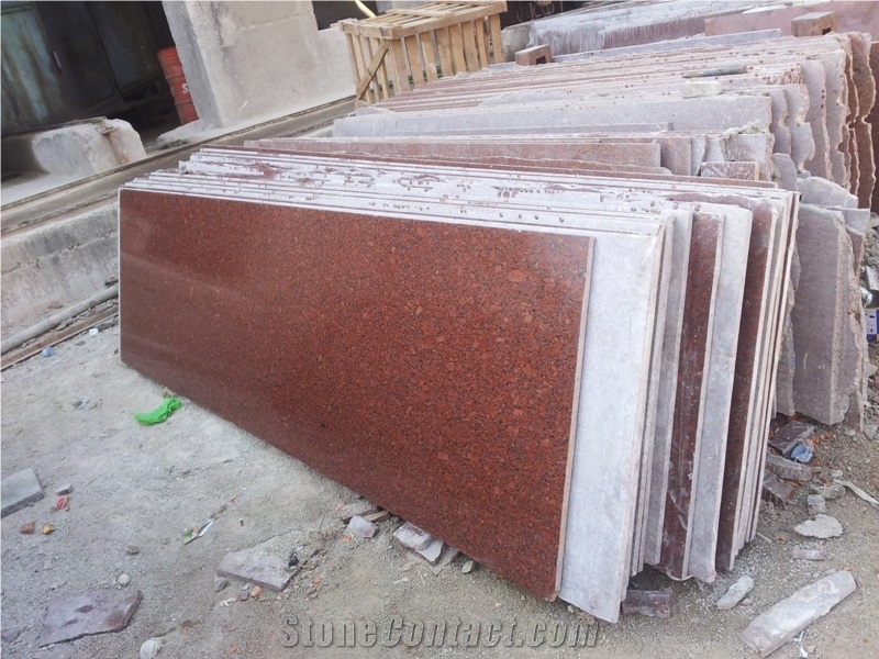 New Imperial Red Granite Slabs