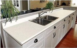Engineered Custom Quartz Stone Kitchen Countertops