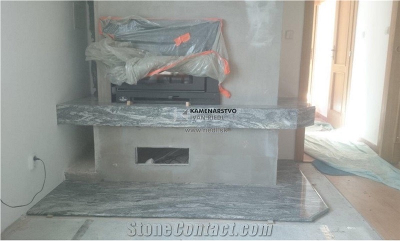 China Juparana Granite Fireplace Design