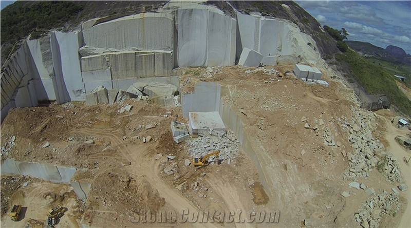 Dallas White Granite Slabs Of 20mm and 30mm, White Granite Flooring Tiles, Wall Tiles
